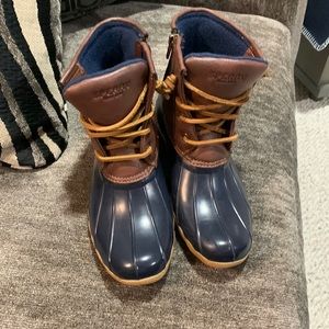 Girls Sperry’s size 3